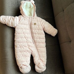 Winter jumpsuit for a girl 3 months H&M .New one without tag